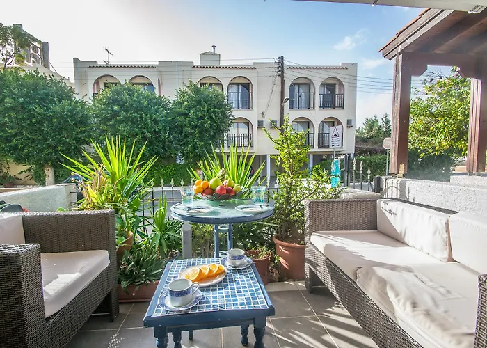 Chrysland Apartman Ajía Nápa