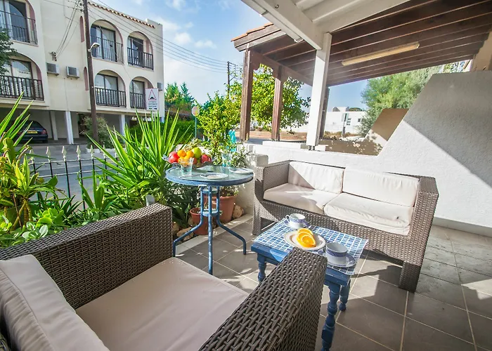 Chrysland Apartman *