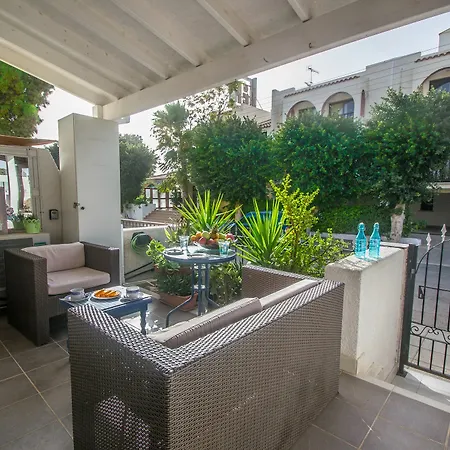 Chrysland Appartement Ayía Nápa